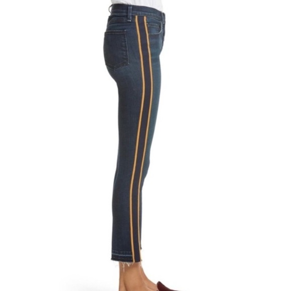 Veronica Beard Carolyn Baby Boot Cut Fray Navy/Gold Jeans Size 26 - Picture 2 of 12